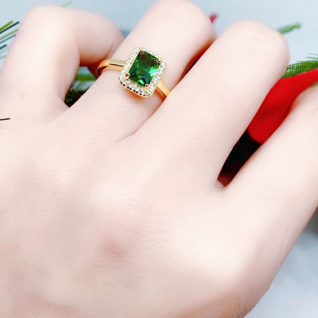 Gold & Emerald Earrings, Necklace and Ring Set