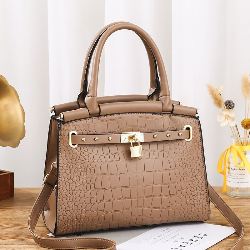 Bag female new autumn and winter fashion handbag shoulder diagonal crossbag cross-border HANDBAGS one generation