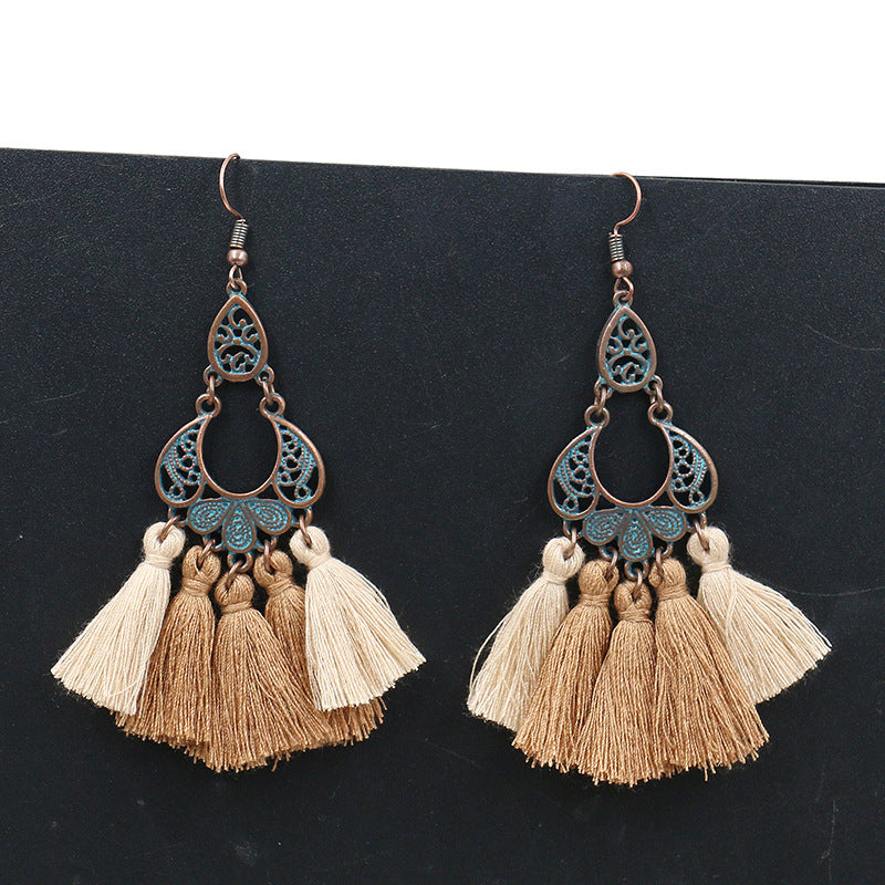 Retro ethnic earrings yarn