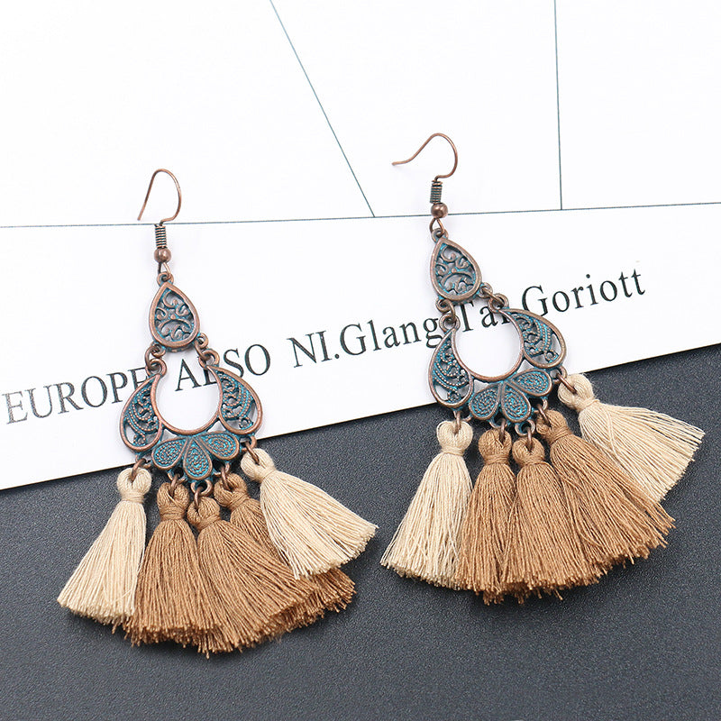 Retro ethnic earrings yarn