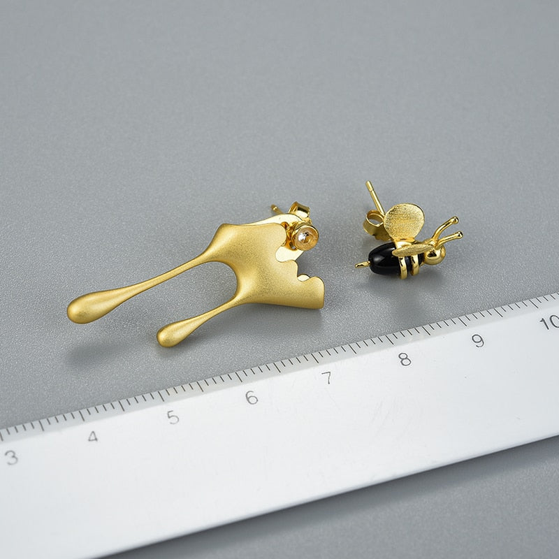 Lotus Fun Real Handmade Fine Jewelry Gold Bee and Dripping Honey Asymmetric Stud Earrings