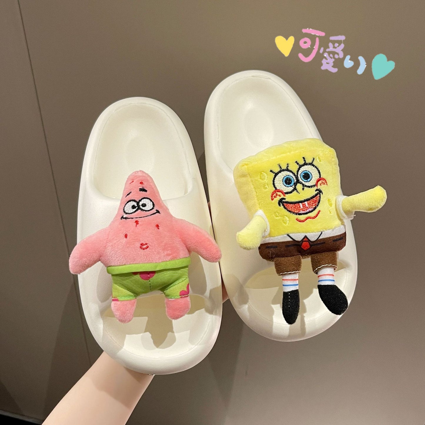 The new net red cartoon slippers female thick bottom stepping on shit feeling EVA sponge cake bottom fashion ins flip flops to wear sandals and slippers