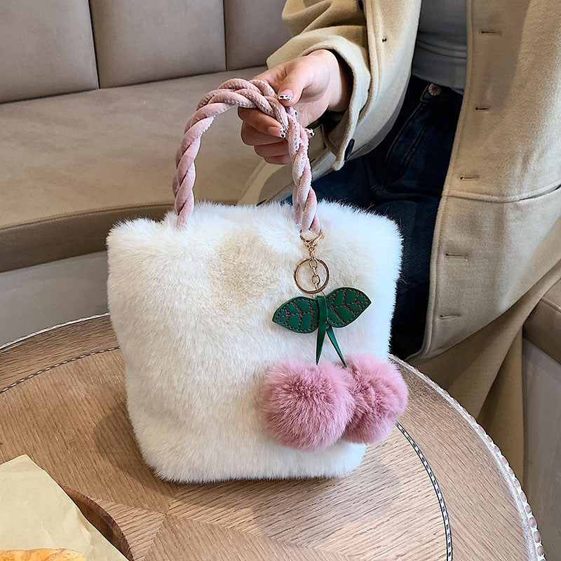 Cherry plush woven handbag new sweet chain crossbody bag Korean version of the new furry crossbody bag