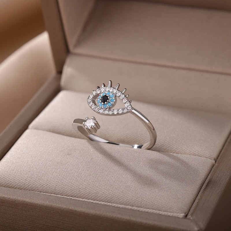 Zirkonia Ring mit blauem Auge